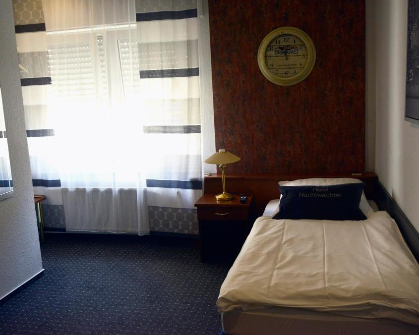 Hotel-Nachtwaechter Унна Екстер'єр фото