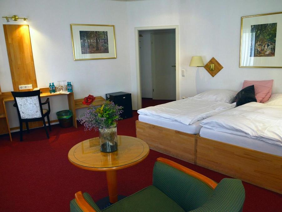 Hotel-Nachtwaechter Унна Екстер'єр фото