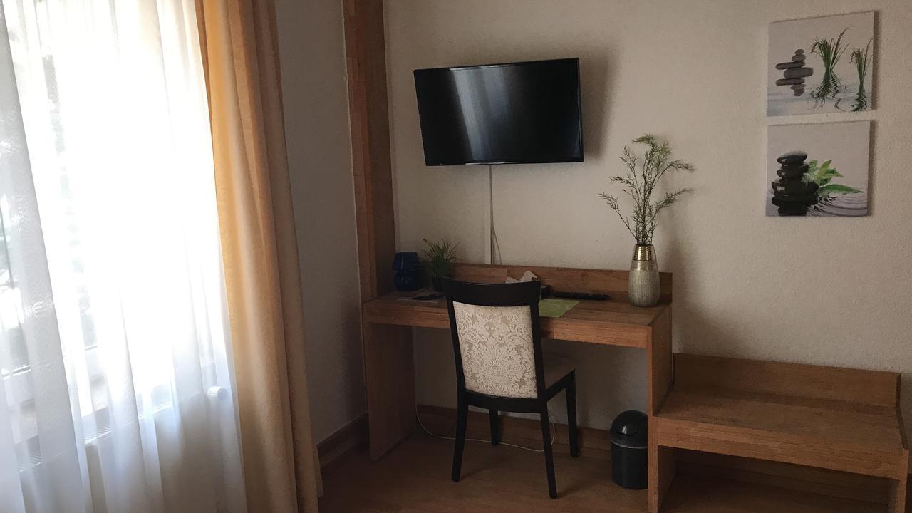 Hotel-Nachtwaechter Унна Екстер'єр фото