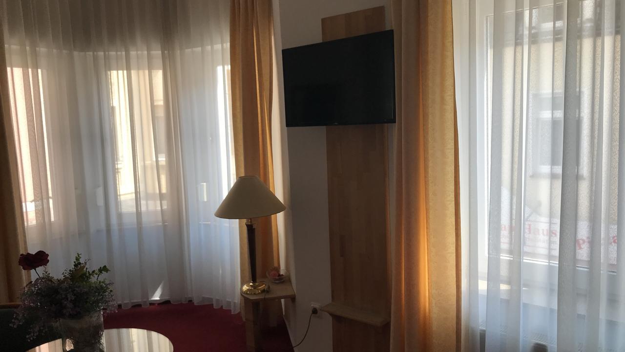 Hotel-Nachtwaechter Унна Екстер'єр фото