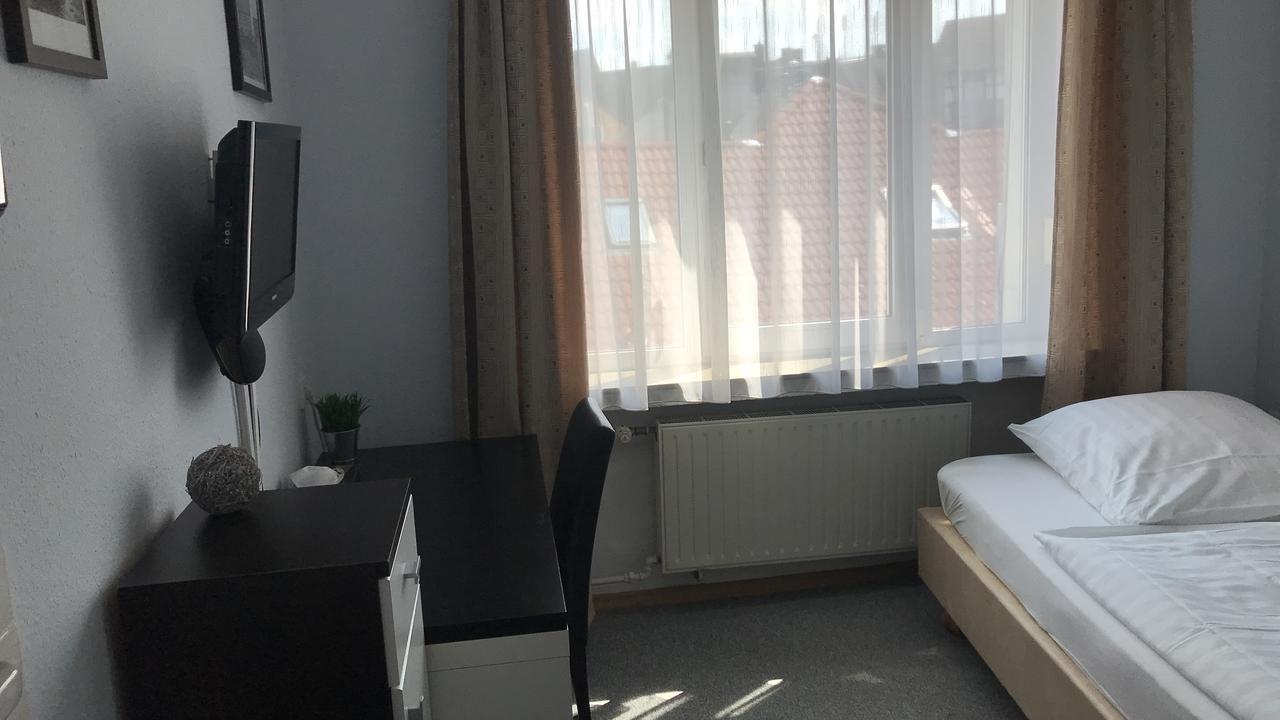 Hotel-Nachtwaechter Унна Екстер'єр фото